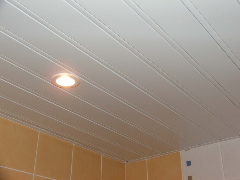 Реечный потолок - как самому сделать потолок в ванной видео инструкция, фото различных реечных потолков: люксалон, geipel, омега